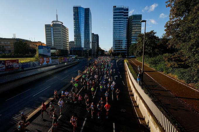 "Vremenski pogoji v Ljubljani že dolgo niso bili tako dobri kot letos, tudi omembe vrednega vetra ni napovedanega." | Foto: Anže Malovrh/STA