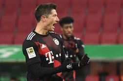 Kamplovi izenačeni z Bayerjem, Lewandowski že pri 22 golih v bundesligi