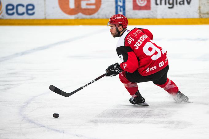 Jezovšek je bil v lanski sezoni prvi strelec železarjev. | Foto: Peter Podobnik/Sportida