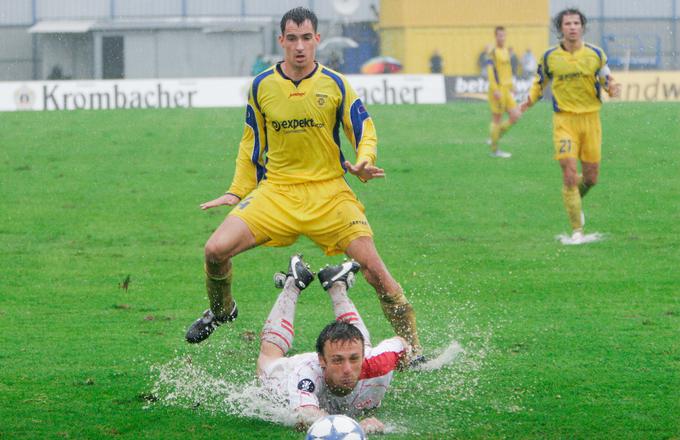 Domžalčani, na fotografiji je Branko Ilić, bi leta 2005 iz Evrope skoraj izločili uglednega nemškega prvoligaša Stuttgart. | Foto: 