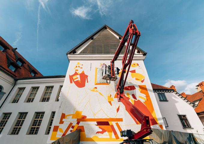 Mural med nastajanjem | Foto: Blaž Gutman