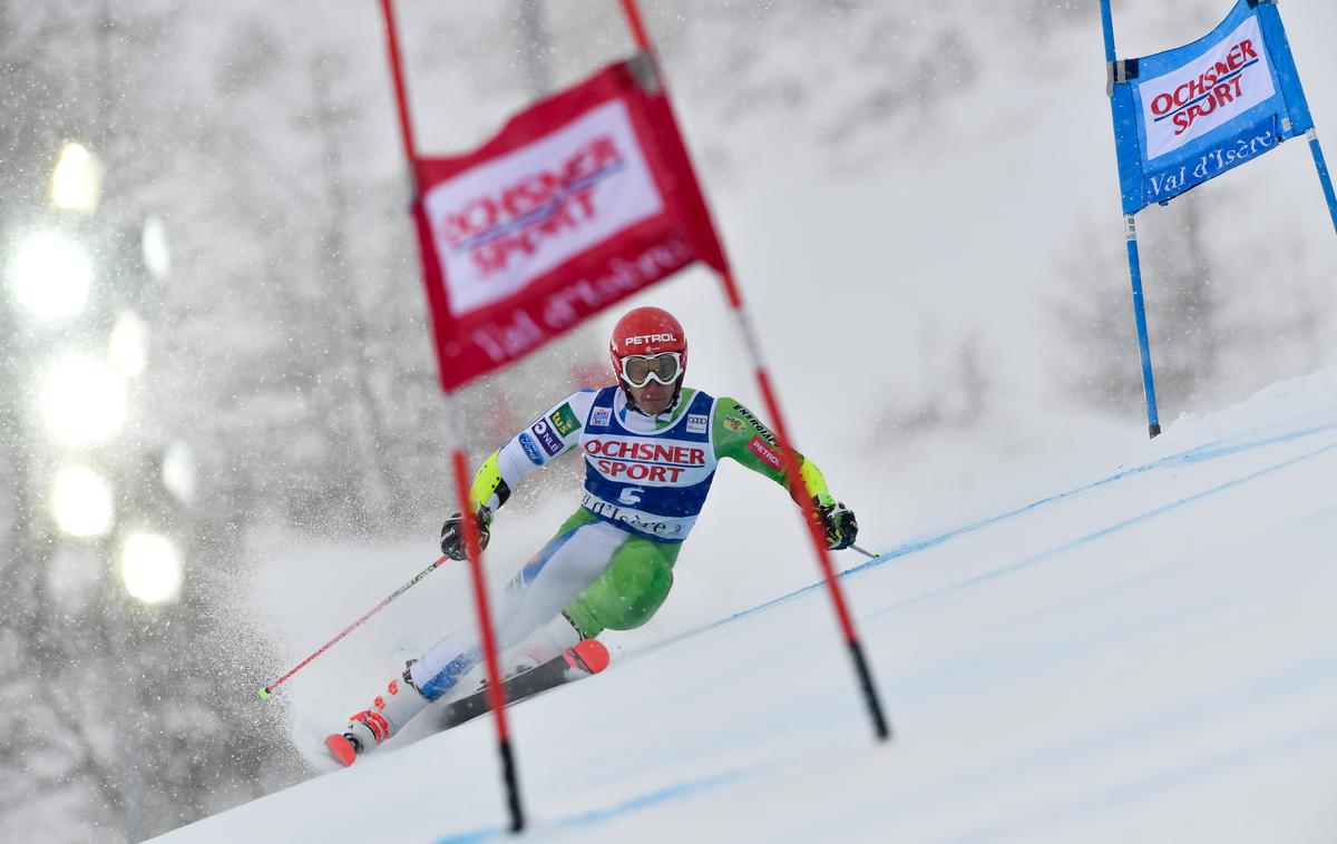 Žan Kranjec | V svetovnem pokalu je bil Žan Kranjec le sedemkrat boljši kot deveti, vseeno pa je po nedeljski tekmi v Val d'Iseru sklonil glavo. | Foto Getty Images