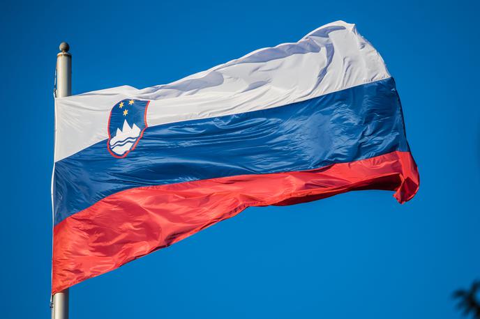 Zastava. Slovenija. Slovenska zastava. | Foto Shutterstock