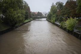 Visoka voda, poplave, dež, padavine.