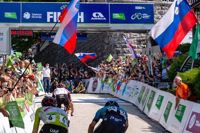 Po Sloveniji 2021 - 4. etapa | Tadej Pogačar je zvezdnik kolesarstva, ki si je za pripravo na Tour de France, na katerem bo branil lansko zmago, izbral dirko Po Sloveniji in razveselil slovenske ljubitelje kolesarstva ter organizatorja največje slovenske kolesarske pentlje. | Foto Matic Klanšek Velej/Sportida