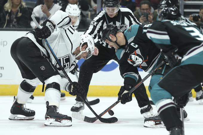 Kapetana Los Angeles Kings in Anaheim Ducks Anže Kopitar in Ryan Getzlaf sta najbližje tisoč točkam. Kanadčana od magične meje loči 35 točk, Slovenca 50. | Foto: Guliverimage/Vladimir Fedorenko