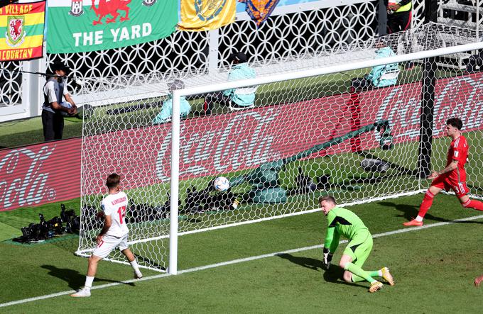 Prvi gol Irana na tekmi je bil v 16. minuti razveljavljen. | Foto: Reuters