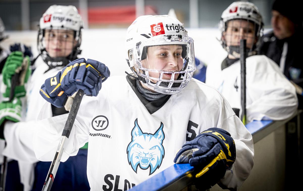 Trening ženske hokejske reprezentance, Pia Pren, ženska hokejska reprezentanca | Slovenke se na prvenstvo pripravljajo v Zalogu. V Latvijo bodo odpotovale v soboto, v nedeljo pa jih že čaka prva tekma. | Foto Ana Kovač