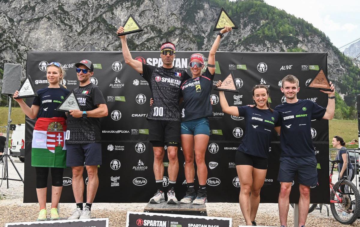 Spartan Race 2022 | Slovenka Rea Kolbl in Francoz Jeremie Gachet sta bila ta konec tedna nepremagljiva na tekmovanju z ovirami Spartan Race v dolini pod Poncami.  | Foto Nik Bertoncelj