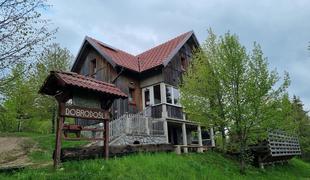 Planinski dom na Kamnem griču (1016 m)