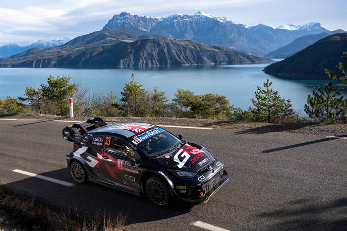 reli Monte Carlo Elfyn Evans Toyota | Elfyn Evans je vodil po šesti hitrostni preizkušnji relija Monte Carlo. | Foto Red Bull Content Pool