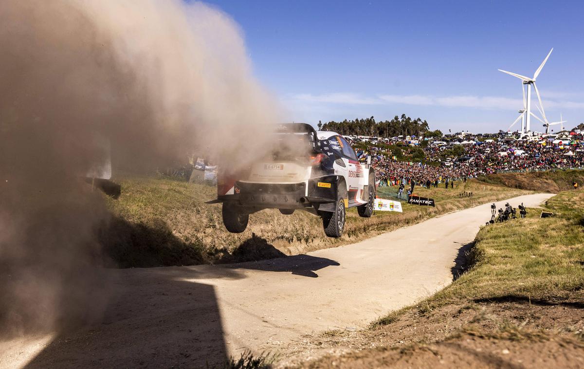 reli portugalska Kalle Rovanperä Toyota | Kalle Rovanperä na enem od najbolj slavnih skokov relija Portugalska - Fafe. | Foto Guliver Image