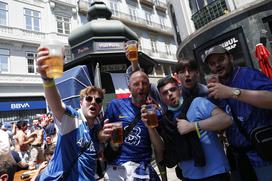 Manchester City Chelsea finale Porto Navijači