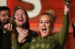 Velika zmagovalka letošnjih Grammyjev je Adele