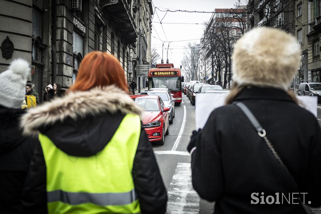 15 minut tišine v Beogradu