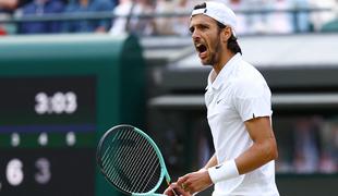 Đoković se bo za finale Wimbledona meril z Musettijem #video