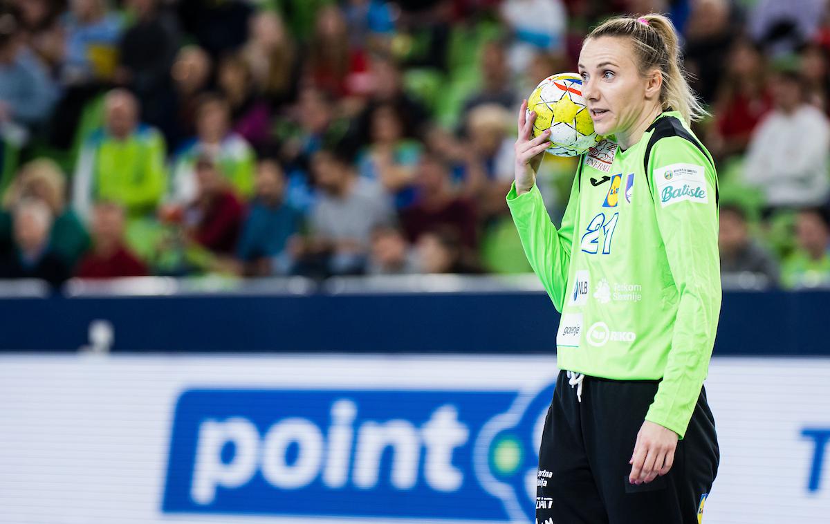 EHF Euro2022: Slovenija - Madžarska, slovenska ženska rokometna reprezentanca Amra Pandžić | Rokometašica Amra Pandžić | Foto Grega Valančič/Sportida