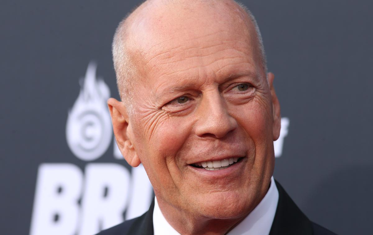 bruce willis | Ker Bruceovo stanje napreduje, upamo, da se bo vsa medijska pozornost lahko osredotočila na osvetlitev te bolezni, ki potrebuje veliko več ozaveščenosti in raziskav," je pozvala igralčeva družina. | Foto cover images