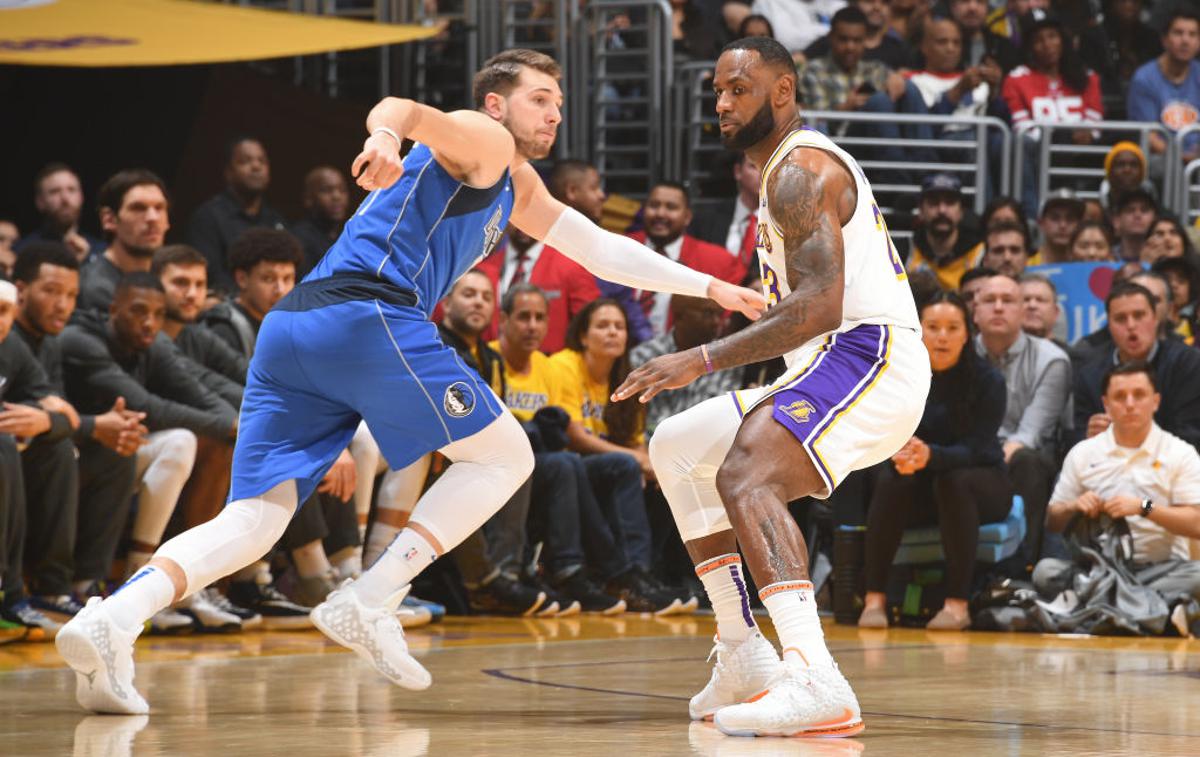 Luka Dončić Lebron James | Luka Dončić in druščina bi se na parket lige NBA lahko spet vrnili konec julija.  | Foto Getty Images