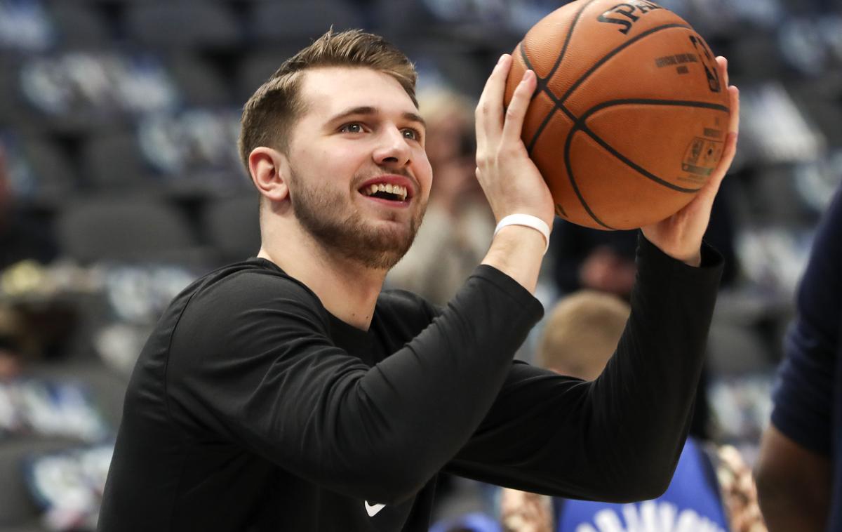 Luka Dončić | Luka Dončić se je po slabih dveh tednih vrnil na parket. | Foto Reuters