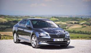 Škoda superb: češka admiralska ladja v Sloveniji za 21.600 evrov