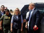 Kirstjen Nielsen (levo) in Donald Trump