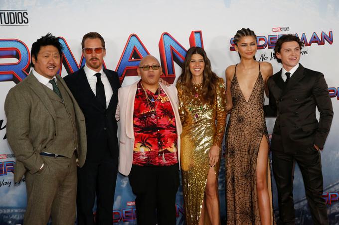 V novem filmu o Spider-Manu med drugim igrajo (z leve proti desni) Benedict Wong, Benedict Cumberbatch, Jacob Batalon, Marisa Tomei, Zendaya in Tom Holland. | Foto: Reuters