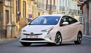 Toyota prius – doktoratu iz energije je dodal diplomo iz vozniških znanosti