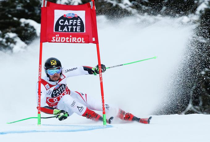 Marcel Hirscher je še petič zapored dobil veleslalom v Alti Badii, kar je nov mejnik svetovnega smučanja. | Foto: Reuters