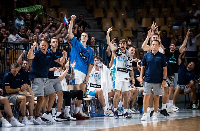 Slovenci so priprave začeli z zmago. | Foto: Vid Ponikvar/Sportida