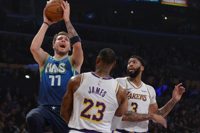 Dončić James | LeBron James je po drugem štetju glasov na vrhu, Luka Dončić ima na drugem mestu dobrih 70 tisoč glasov manj. | Foto Reuters