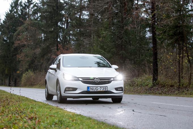 Varno na poti pomeni, da natanko zaupamo vozilu in našim izkušnjam. Ko potrebujemo kaj več, pokličemo svetovalce klicnega centra OnStar. | Foto: Matic Klanšek Velej/Sportida