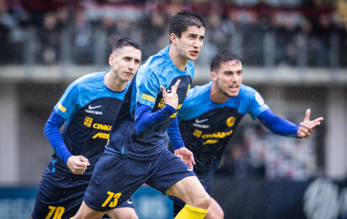 Celje Egor Prucev | Egor Prucev je zabil svoj drugi gol za Celje, za vodstvo proti Muri z 1:0. | Foto Jure Banfi/alesfevzer.com