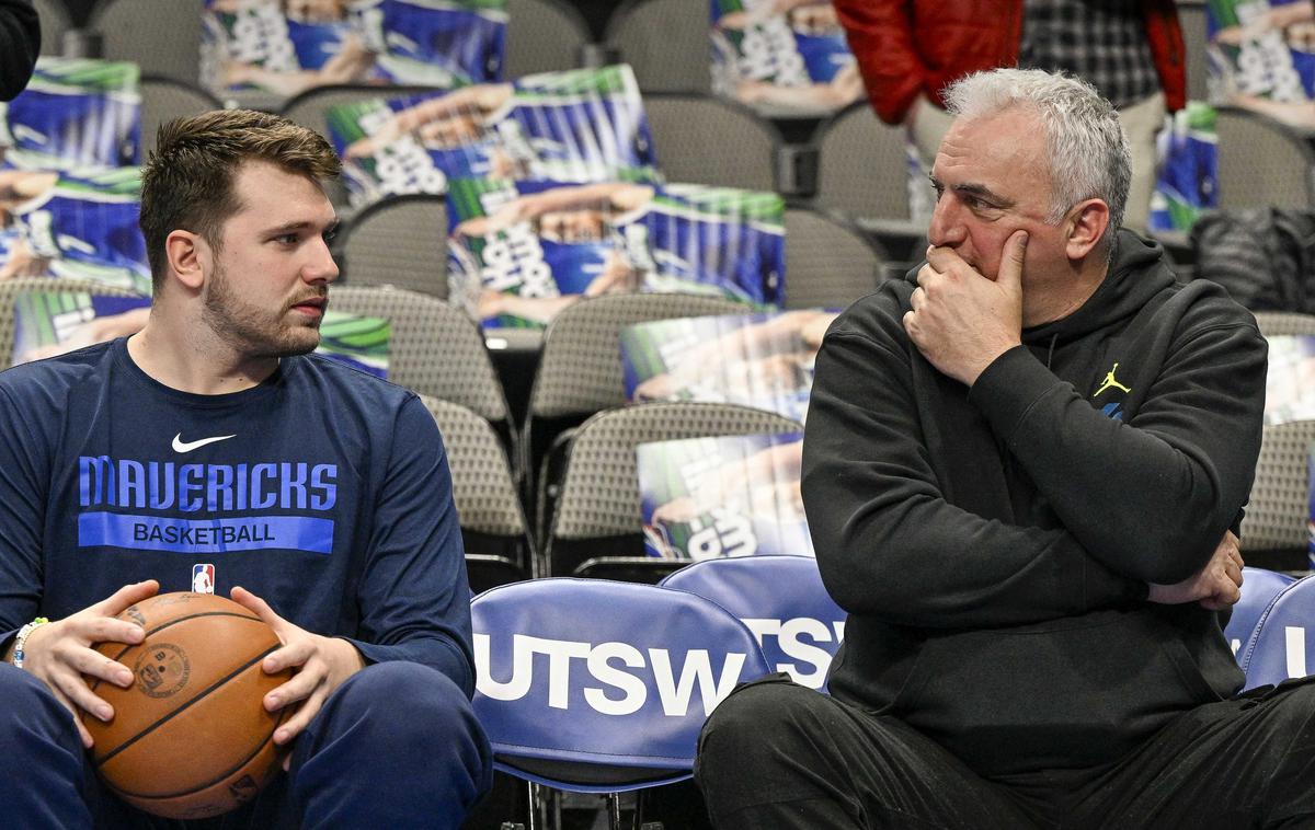 T - Luka Dončić Dallas Mavericks Saša Dončić | Saša Dončić verjame, da bo šla kariera sina Luke po selitvi v Los Angeles samo še navzgor. | Foto Reuters