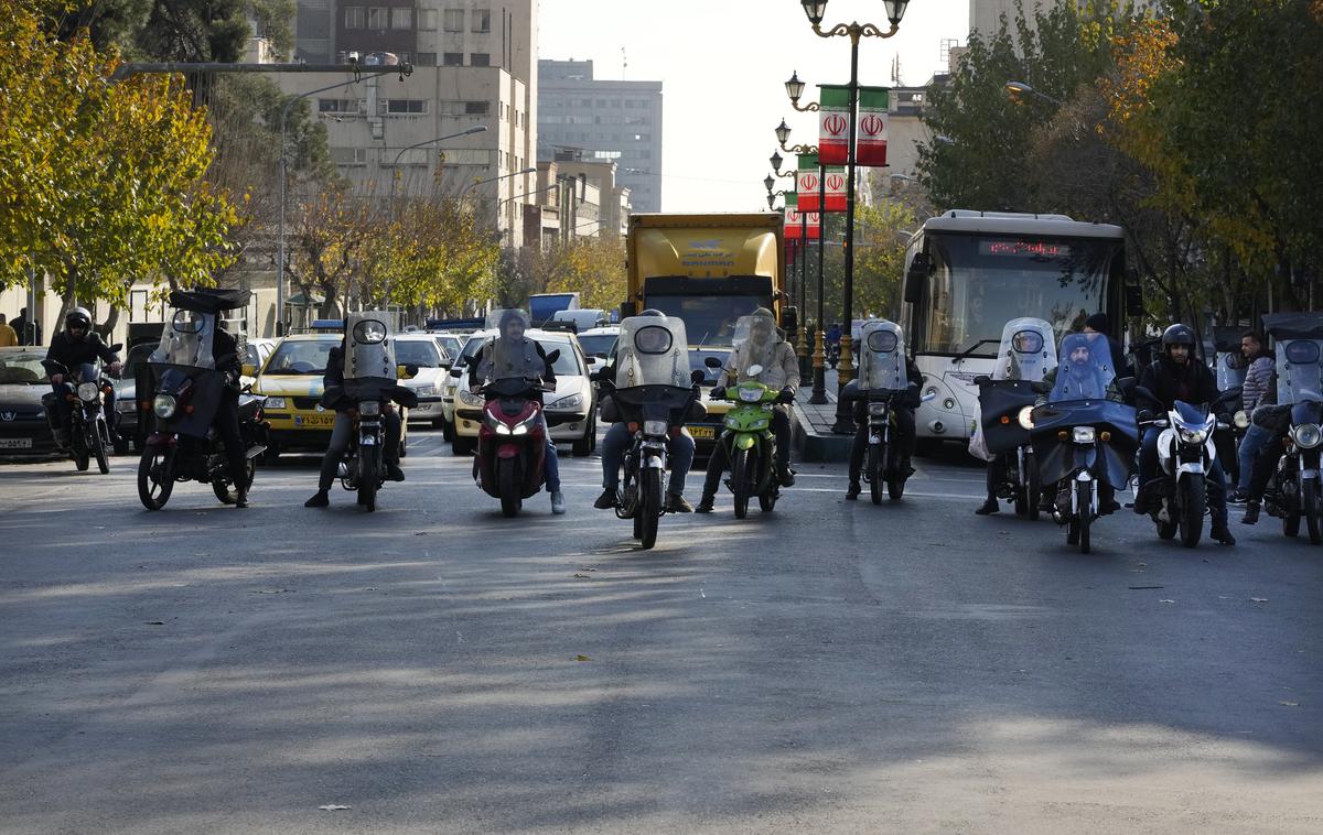 Teheran Iran | Napadalec se je po streljanju ubil. | Foto Gulliverimage