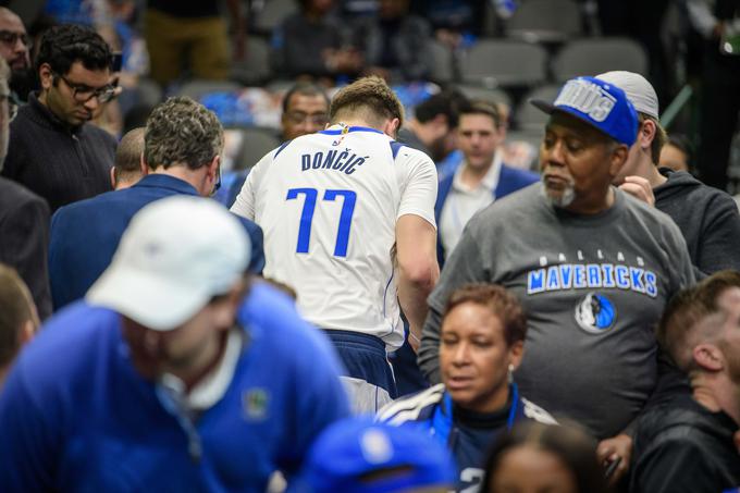 Kdaj se bo Luka Dončić vrnil na parket? Dallas čaka v prihodnjih dneh zelo zahteven spored, saj se bodo udarili z najboljšimi ekipami vzhodne konference. Poleg Miamija bodo imeli opravka še z Milwaukeejem, Bostonom, Philadelphio in branilcem naslova Torontom. | Foto: Reuters