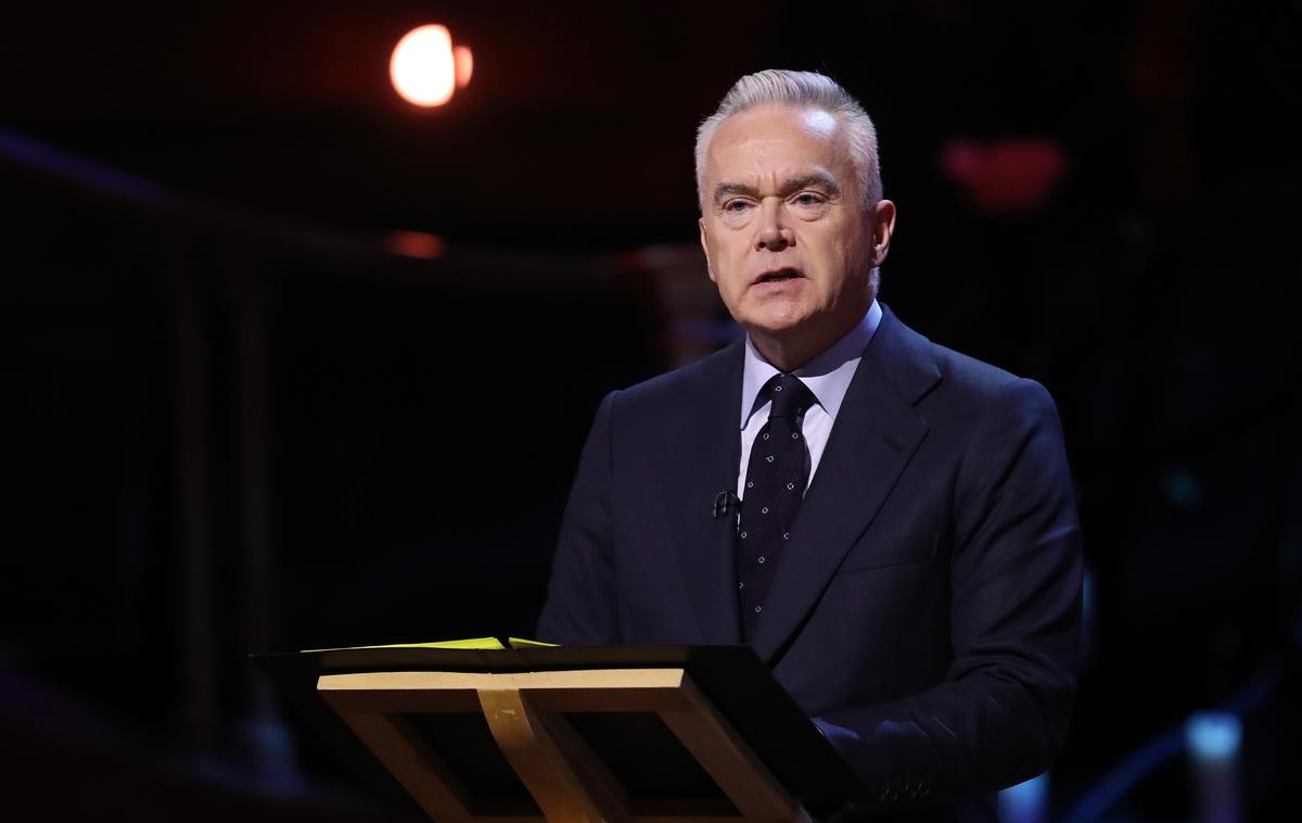 Huw Edwards | 62-letni dolgoletni voditelj informativnega programa je bil aretiran novembra lani, aprila pa je odstopil po 40 letih dela pri britanski javni radioteleviziji. | Foto Guliverimage