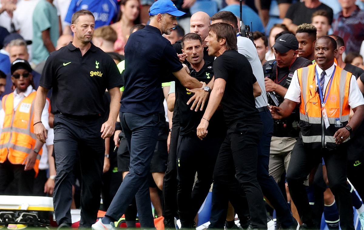 Thomas Tuchel Chelsea | Prepir Thomasa Tuchla in Antonia Conteja po tekmi drugega kroga premier lige. | Foto Reuters