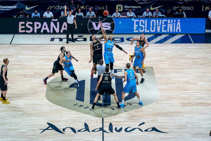 Slovenija Španija Luka Dončić | Slovenija se je v Malagi najprej pomerila s Španijo. | Foto Baloncesto España