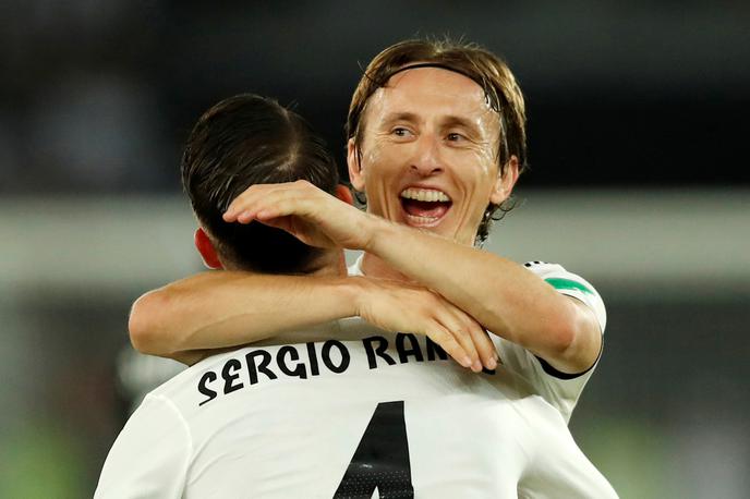 Luka Modrić | Luka Modrić bo igral za madridski Real tudi v prihodnji sezoni. | Foto Reuters