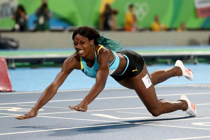 Padec v cilj je Shaunae Miller zagotovil zlato odličje.  | Foto: Getty Images