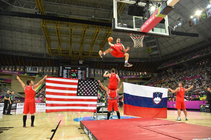 Marca naši akrobati znova odhajajo v ZDA, kjer bodo tokrat nastopili za Dončića in njegovo ekipo. | Foto: Arhiv Dunking Devils