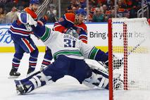 Vancouver Canucks Edmonton Oilers