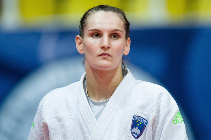 Klara Apotekar ima trenutno krajši oddih. | Foto: Sasa Pahic Szabo/Sportida