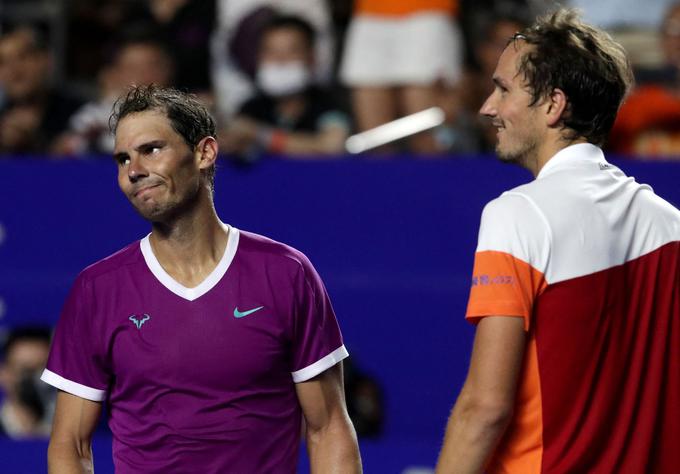 Rafael Nadal je novopečenega igralca št. 1 na svetu, Rusa Danila Medvedjeva, letos premagal že dvakrat. | Foto: Reuters