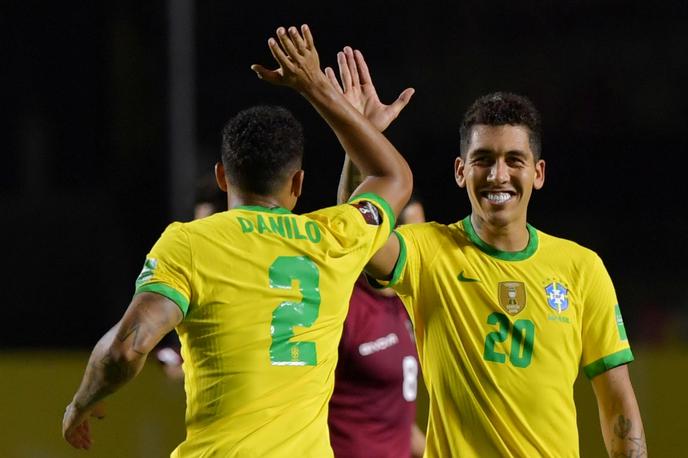 Firmino | Firminho je z golom za 1:0 rešil ugled Brazilije. | Foto Reuters