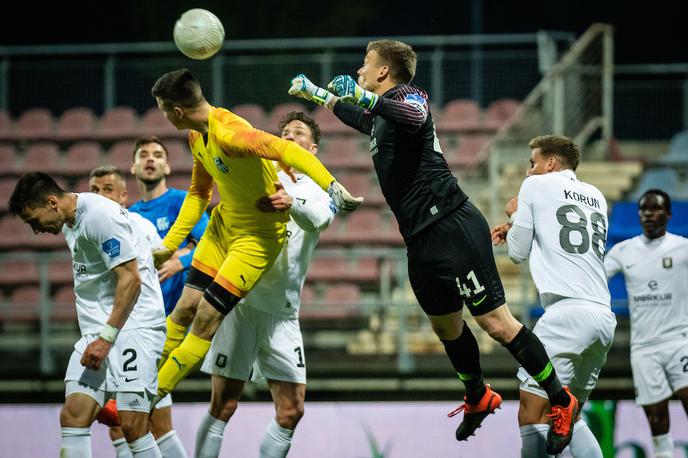 Nafta - Olimpija | Olimpija je tokrat v Prekmurju zmagala. | Foto Blaž Weindorfer/Sportida