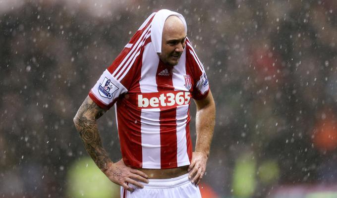 Zadnji nastop v angleškem prvenstvu je vpisal s Stoke Cityjem. | Foto: Reuters