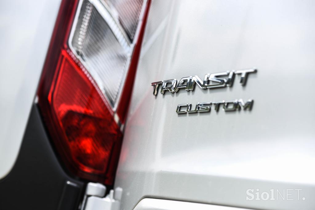 Ford transit custom trail