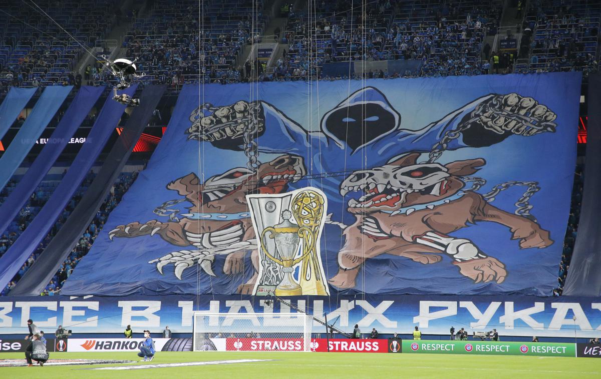 Zenit, St. Peterburg, stadion, navijači | Ruski državni prvak Zenit iz Sankt Peterburga izpodbija izključitev iz klubskih tekmovanj Uefe. | Foto Reuters